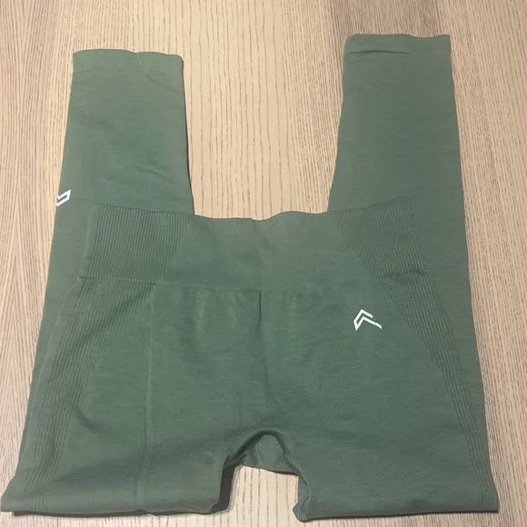 Oner Active Green Leggings - Sage - Picture 2 of 3